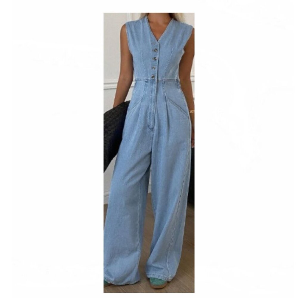 NEW 2026 LIght Wash Denim wide Leg Jumpsuit Small